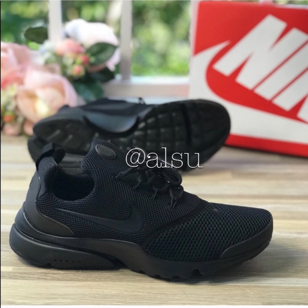 NWT Nike Air Presto Fly Black W AUTHENTIC - Picture 4 of 7
